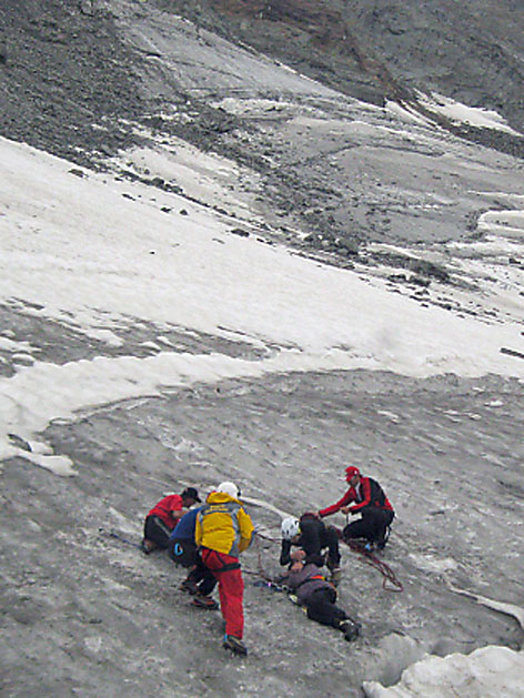 Bergung nach 6 Tage in Gletscherspalte