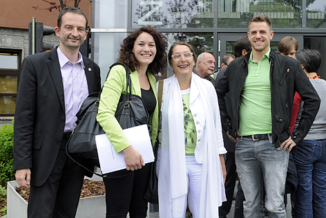 Hermann Weratschnig, die Grüne Landessprecherin Ingrid Felipe, Christine Baur und Gebi Mair