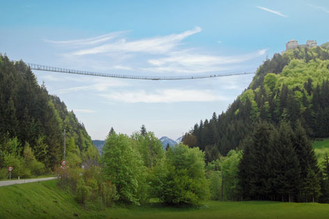 Reutte Grafik Fußgängerhängebrücke