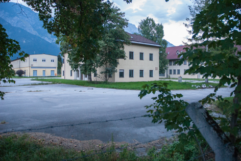 Straub-Kaserne