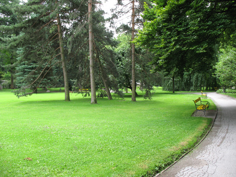 Rasenfläche im Hofgarten in Innsbruck