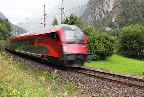 Railjet auf der Arlbergbahn