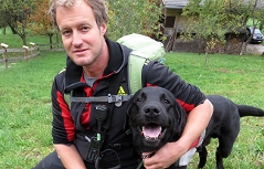 Thomas Müllauer mit Hund