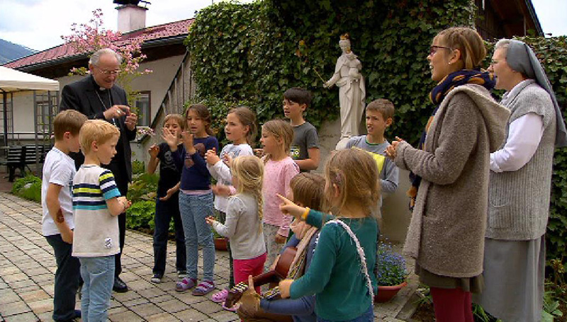 Kinder gratulieren Alois Kothgasser