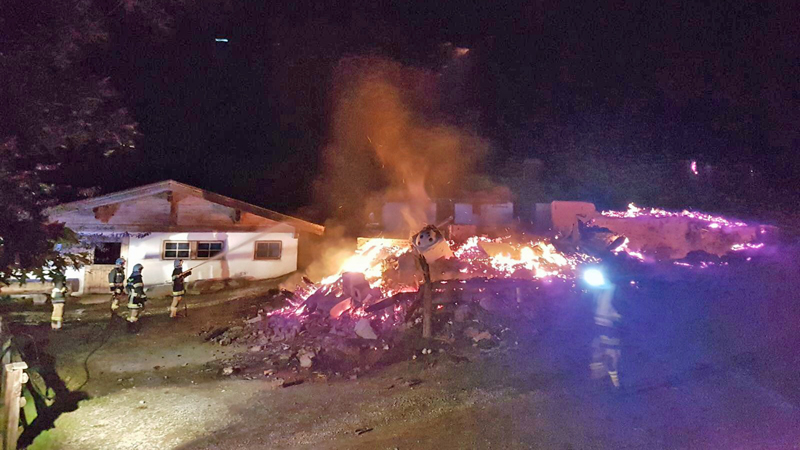 Brand einer hütte in Kelchsau