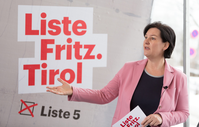 Andrea Haselwanter-Schneider beim Wahlkampfauftakt der Liste Fritz