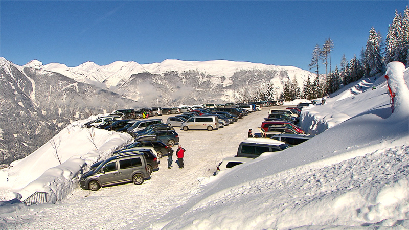 Parkplatz in Winterlandschaft